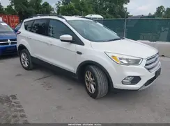 1FMCU0GD2JUA69109 2018 FORD ESCAPE