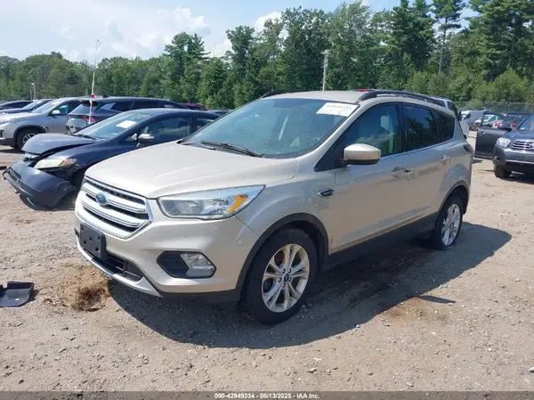 1FMCU0GD2JUA74262 2018 FORD ESCAPE - Image 2