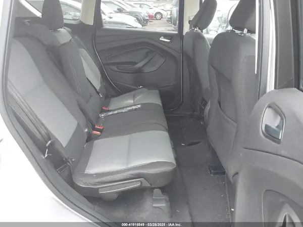 1FMCU0GD2JUA83561 2018 FORD ESCAPE - Image 8