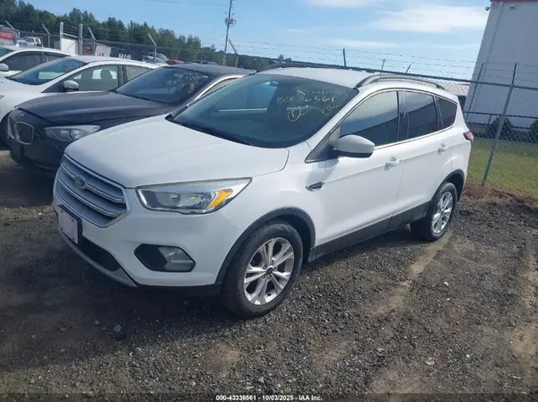 1FMCU0GD2JUB03601 2018 FORD ESCAPE - Image 2