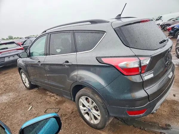 1FMCU0GD2JUB06630 2018 FORD ESCAPE - Image 2