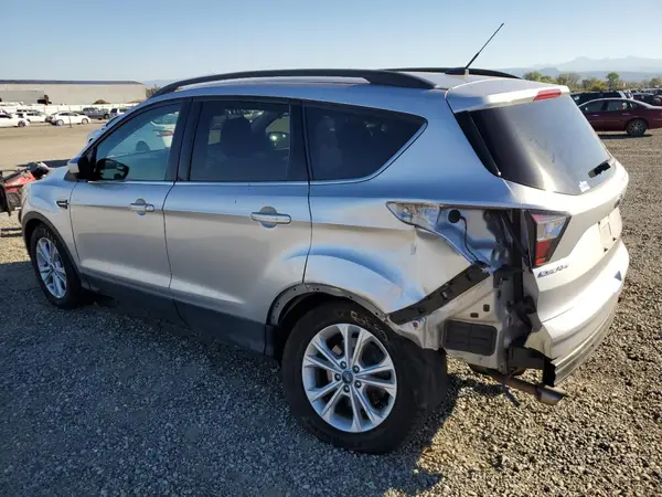 1FMCU0GD2JUB16218 2018 FORD ESCAPE - Image 2