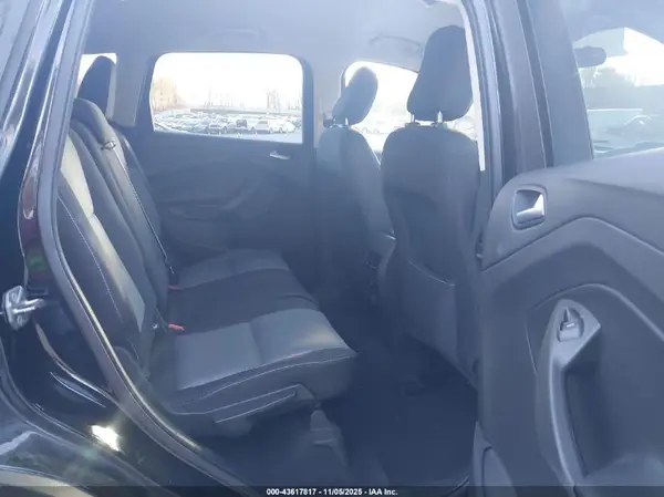 1FMCU0GD2JUB31852 2018 FORD ESCAPE - Image 8