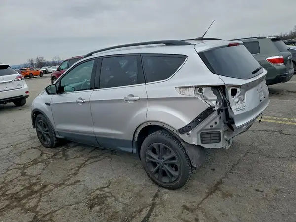 1FMCU0GD2JUB34282 2018 FORD ESCAPE - Image 2