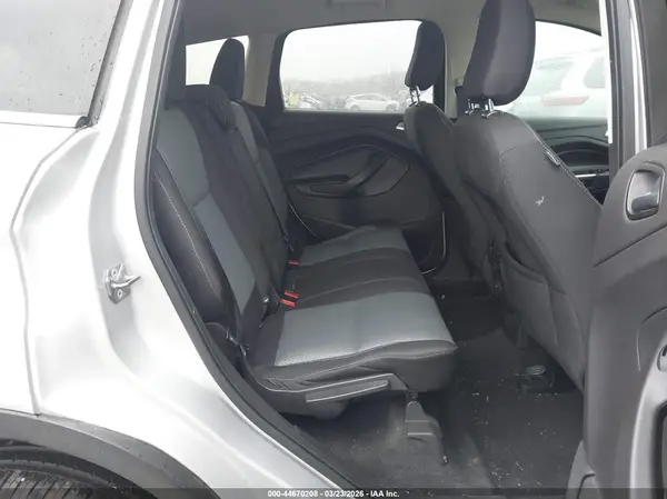 1FMCU0GD2JUB35822 2018 FORD ESCAPE - Image 8
