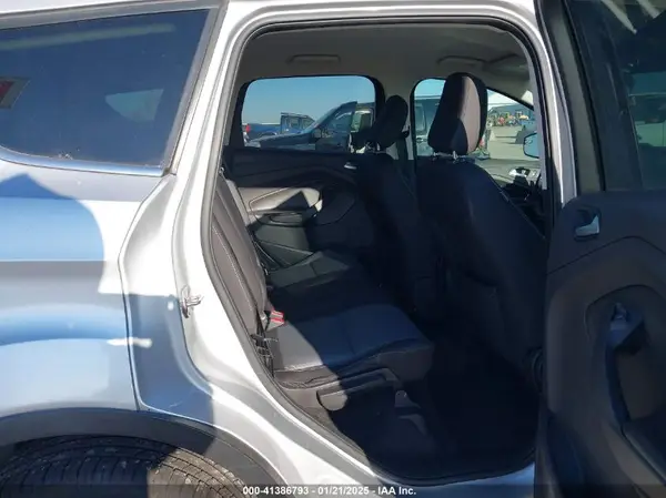 1FMCU0GD2JUB47825 2018 FORD ESCAPE - Image 8