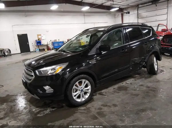 1FMCU0GD2JUB59201 2018 FORD ESCAPE - Image 2