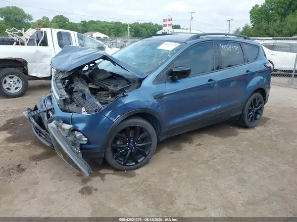 1FMCU0GD2JUB65161 2018 FORD ESCAPE - Image 2