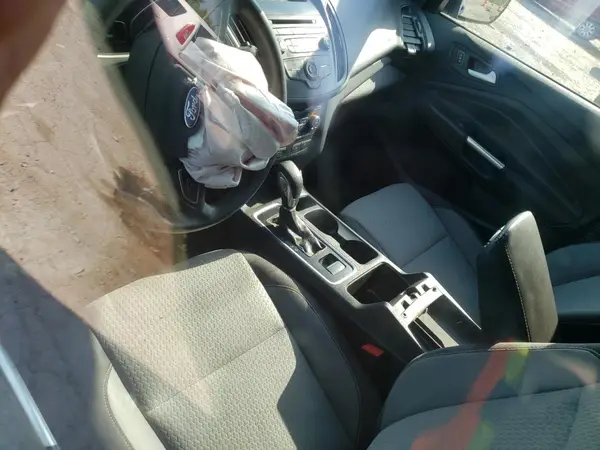 1FMCU0GD2JUB85295 2018 FORD ESCAPE - Image 8