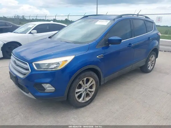 1FMCU0GD2JUC18800 2018 FORD ESCAPE - Image 2