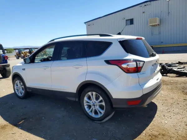 1FMCU0GD2JUC19140 2018 FORD ESCAPE - Image 2