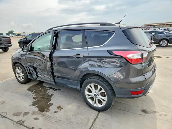 1FMCU0GD2JUC20322 2018 FORD ESCAPE - Image 2