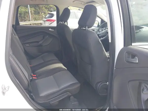 1FMCU0GD2JUC26931 2018 FORD ESCAPE - Image 8