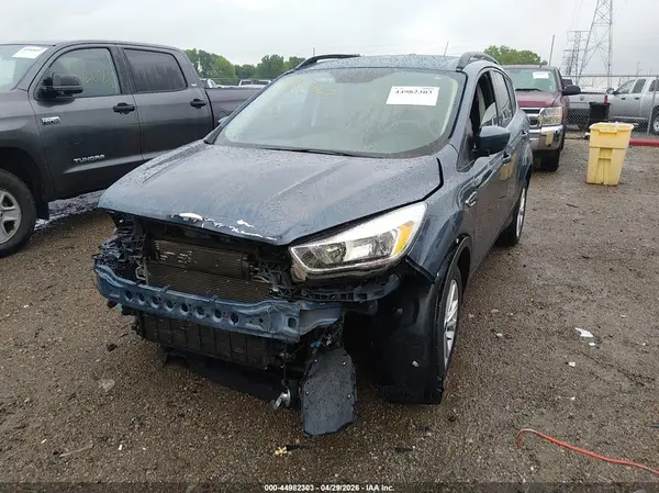 1FMCU0GD2JUC30963 2018 FORD ESCAPE - Image 2