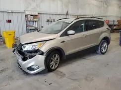1FMCU0GD2JUC31305 2018 FORD ESCAPE