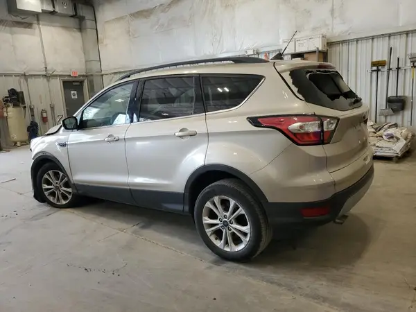 1FMCU0GD2JUC31305 2018 FORD ESCAPE - Image 2