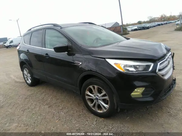 1FMCU0GD2JUC32499 2018 FORD ESCAPE - Image 1