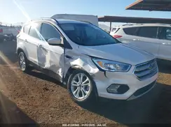 1FMCU0GD2JUC60383 2018 FORD ESCAPE