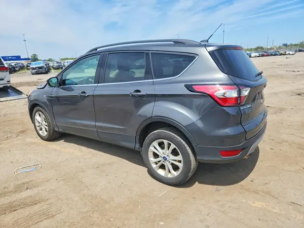 1FMCU0GD2JUC68807 2018 FORD ESCAPE - Image 2