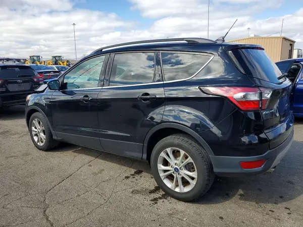 1FMCU0GD2JUC74509 2018 FORD ESCAPE - Image 2