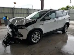 1FMCU0GD2JUC90080 2018 FORD ESCAPE
