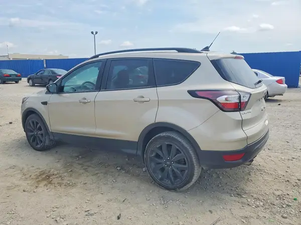 1FMCU0GD2JUD02714 2018 FORD ESCAPE - Image 2