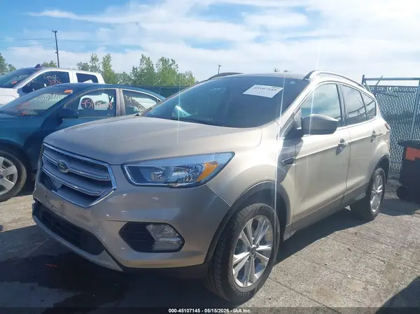 1FMCU0GD2JUD03264 2018 FORD ESCAPE - Image 2