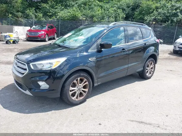 1FMCU0GD2JUD13132 2018 FORD ESCAPE - Image 2