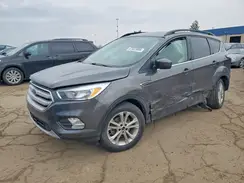 1FMCU0GD2JUD19156 2018 FORD ESCAPE