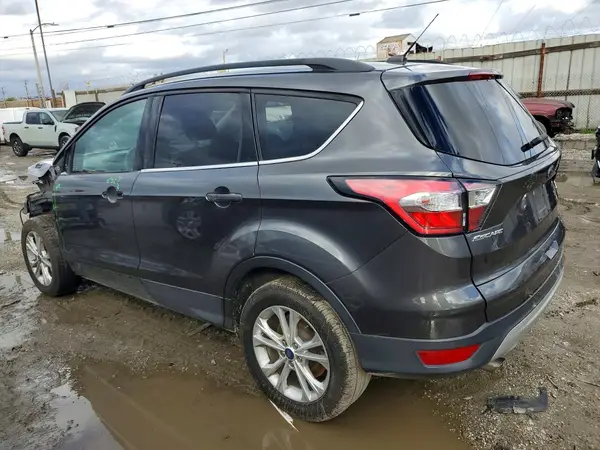 1FMCU0GD2JUD21831 2018 FORD ESCAPE - Image 2