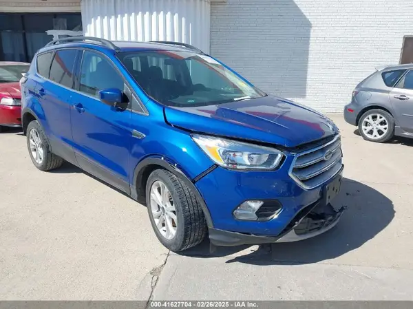 1FMCU0GD2JUD31758 2018 FORD ESCAPE - Image 1