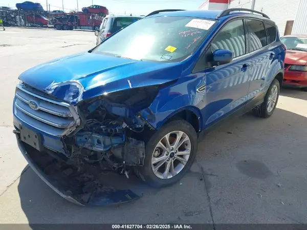 1FMCU0GD2JUD31758 2018 FORD ESCAPE - Image 2