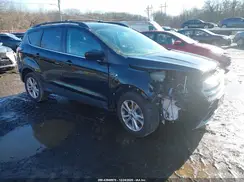 1FMCU0GD2JUD46437 2018 FORD ESCAPE