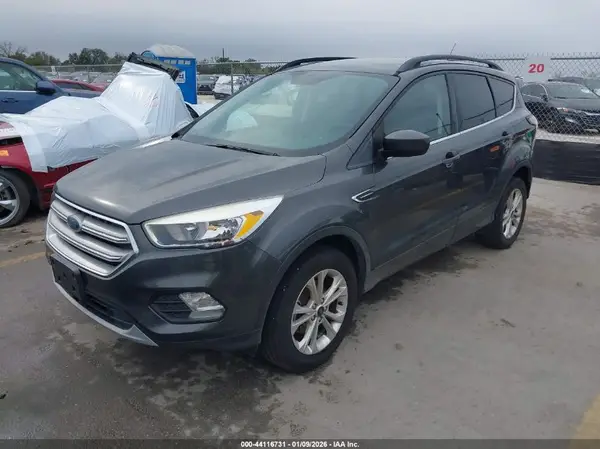 1FMCU0GD2JUD58460 2018 FORD ESCAPE - Image 2
