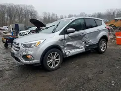 1FMCU0GD2KUA02415 2019 FORD ESCAPE