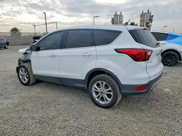 1FMCU0GD2KUA20395 2019 FORD ESCAPE - Image 2