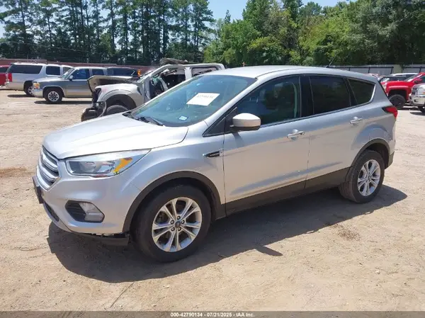 1FMCU0GD2KUA24530 2019 FORD ESCAPE - Image 2