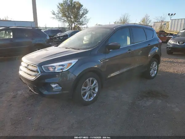 1FMCU0GD2KUA25385 2019 FORD ESCAPE - Image 2