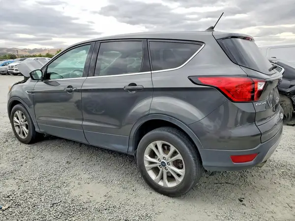 1FMCU0GD2KUA31719 2019 FORD ESCAPE - Image 2