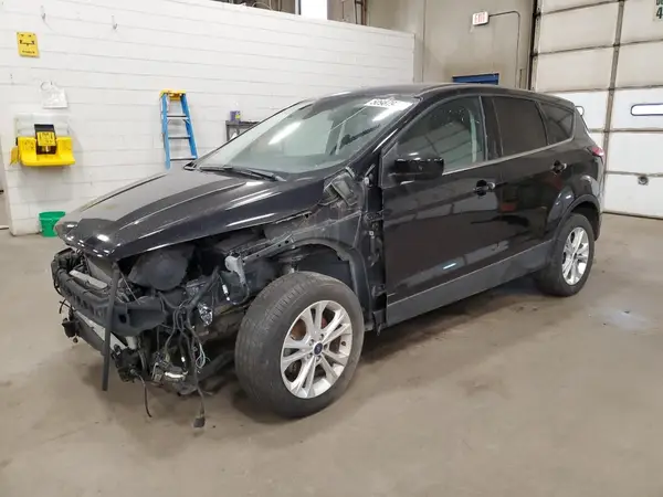 1FMCU0GD2KUA71475 2019 FORD ESCAPE - Image 1