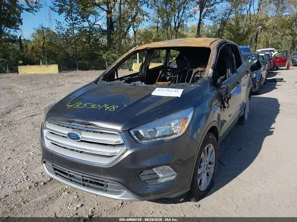 1FMCU0GD2KUA74215 2019 FORD ESCAPE - Image 2