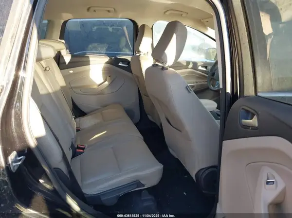 1FMCU0GD2KUA74263 2019 FORD ESCAPE - Image 8