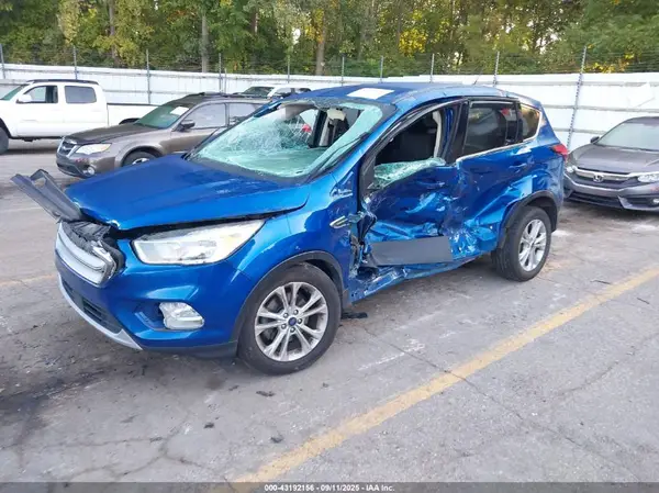 1FMCU0GD2KUA84291 2019 FORD ESCAPE - Image 2