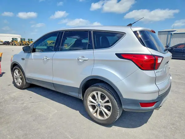 1FMCU0GD2KUB13028 2019 FORD ESCAPE - Image 2
