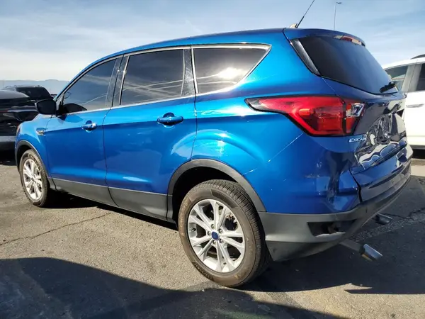 1FMCU0GD2KUB13210 2019 FORD ESCAPE - Image 2