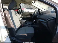 1FMCU0GD2KUB32498 2019 FORD ESCAPE