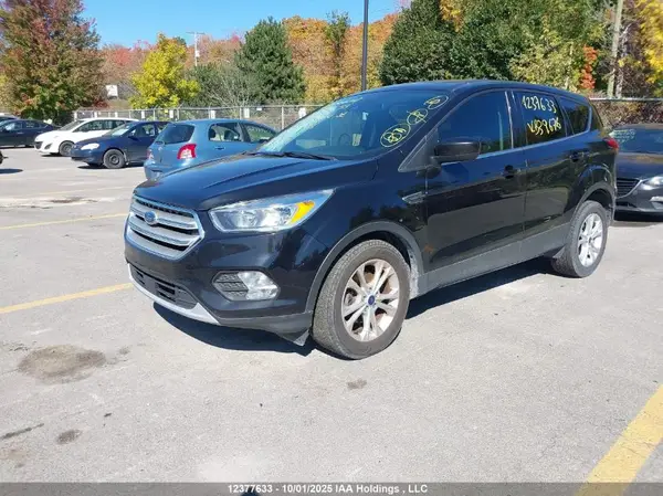 1FMCU0GD2KUB39676 2019 FORD ESCAPE - Image 2