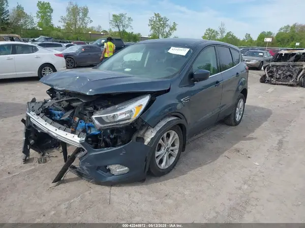 1FMCU0GD2KUB98923 2019 FORD ESCAPE - Image 2