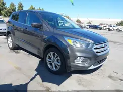 1FMCU0GD2KUC06034 2019 FORD ESCAPE