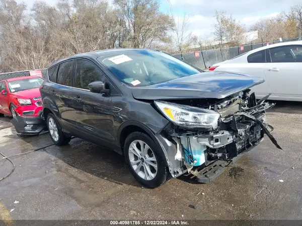 1FMCU0GD2KUC26249 2019 FORD ESCAPE - Image 1